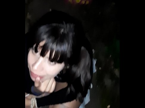 ❤️ Tänaval paisunud peenise vastu kommi eest ❤️❌  Seks at us ☑